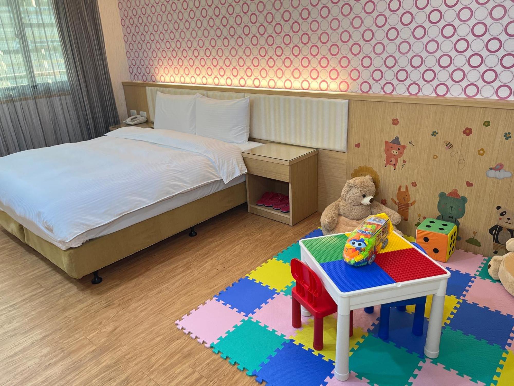 Mei Hotel Taichung Eksteriør bilde